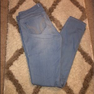 Light wash Hollister jeans